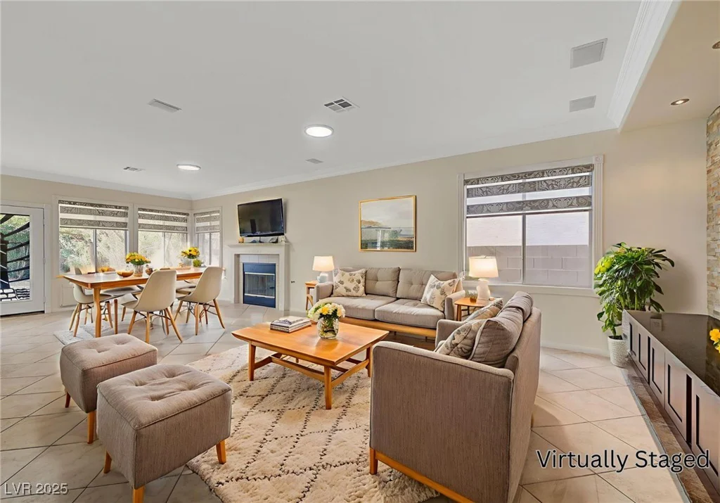 9772 Galahad Point, Las Vegas, NV 89147
