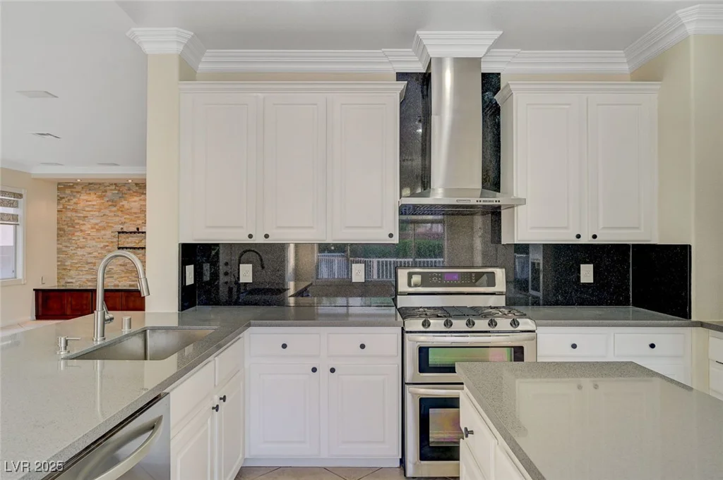 9772 Galahad Point, Las Vegas, NV 89147
