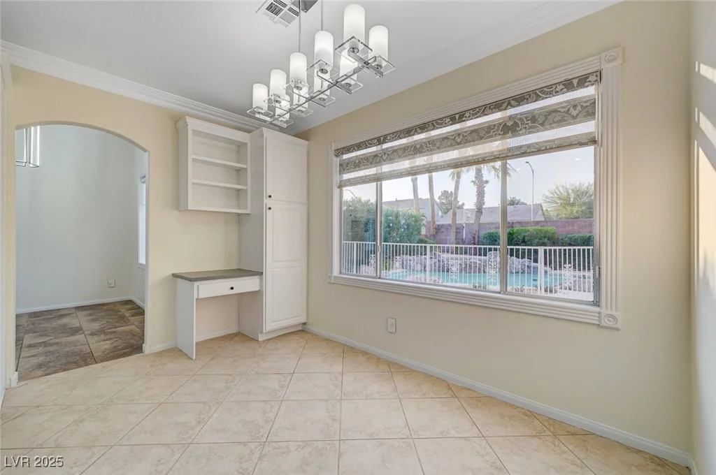 9772 Galahad Point, Las Vegas, NV 89147