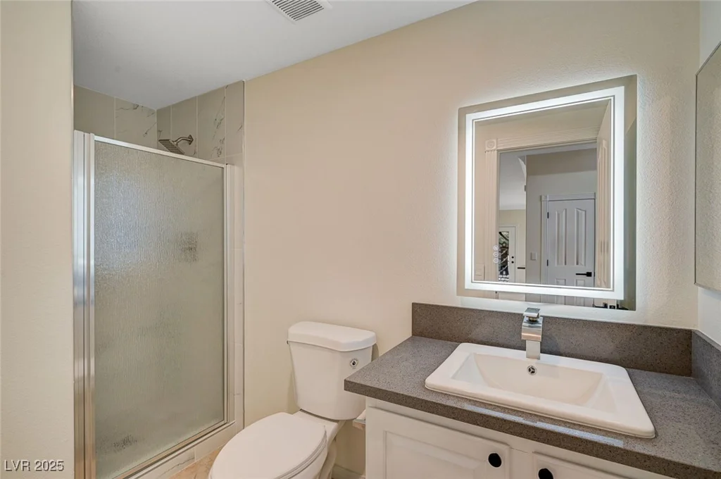 9772 Galahad Point, Las Vegas, NV 89147