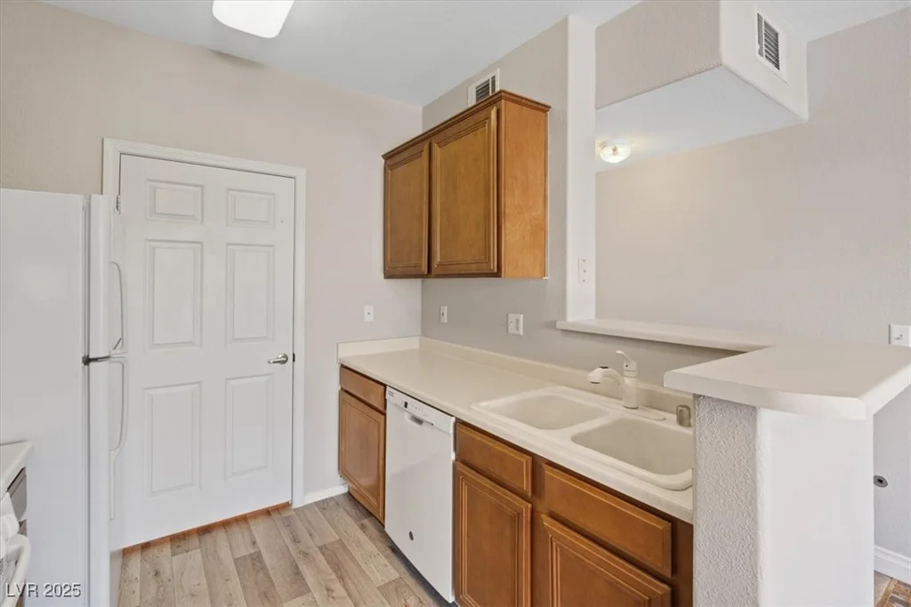 7119 Durango, Las Vegas, NV 89113