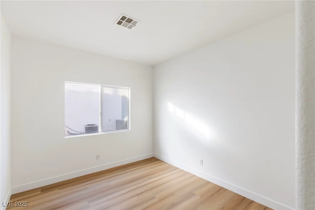 7936 Pinnochio, Las Vegas, NV 89131