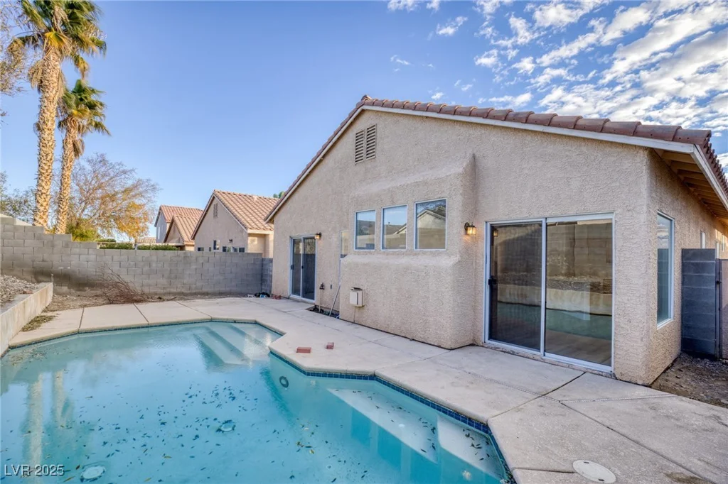 7936 Pinnochio, Las Vegas, NV 89131