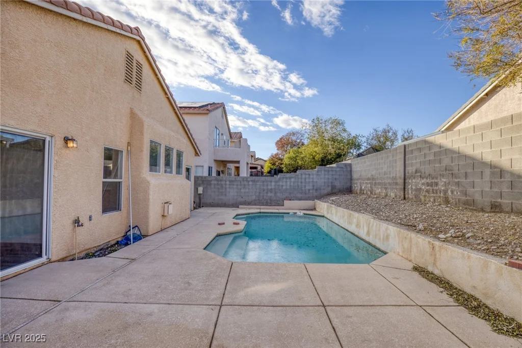 7936 Pinnochio, Las Vegas, NV 89131