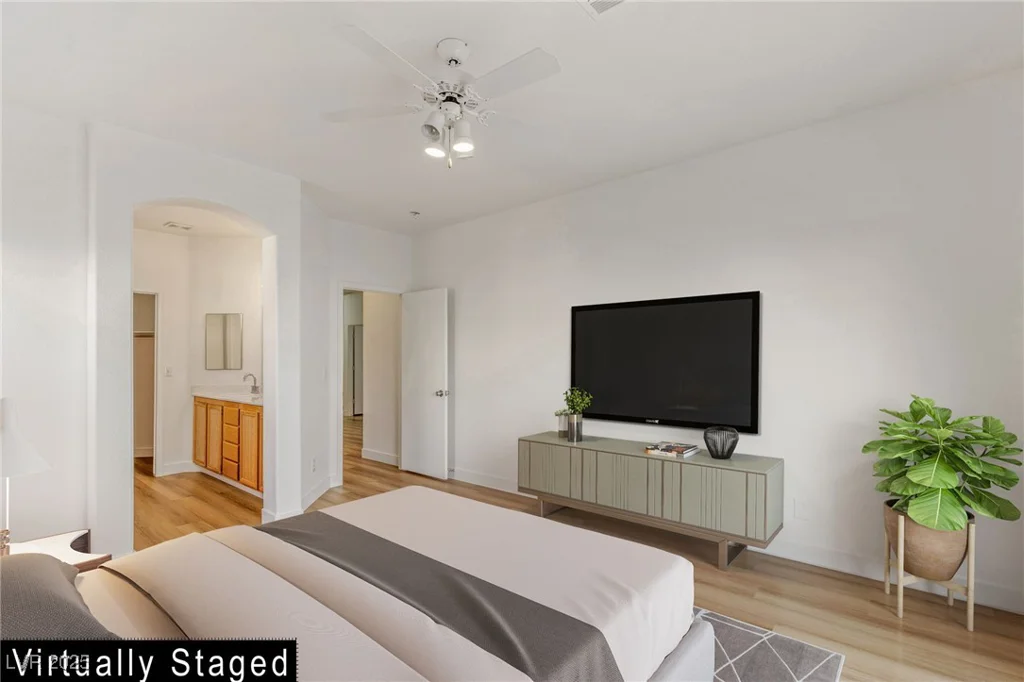 7936 Pinnochio, Las Vegas, NV 89131