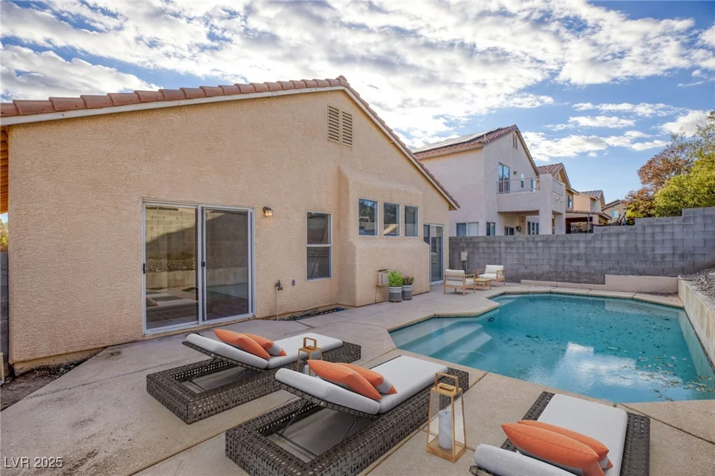 7936 Pinnochio, Las Vegas, NV 89131