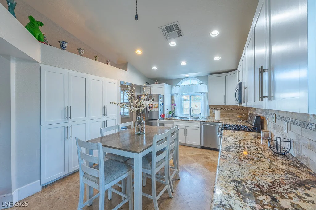 155 Fallon, Henderson, NV 89074