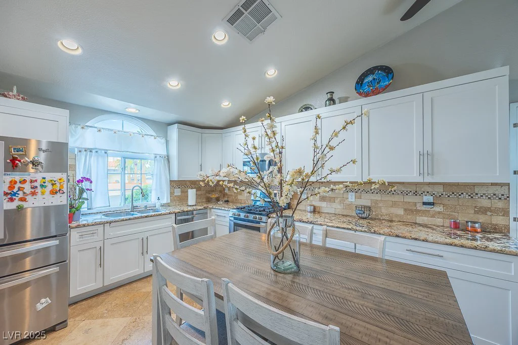 155 Fallon, Henderson, NV 89074
