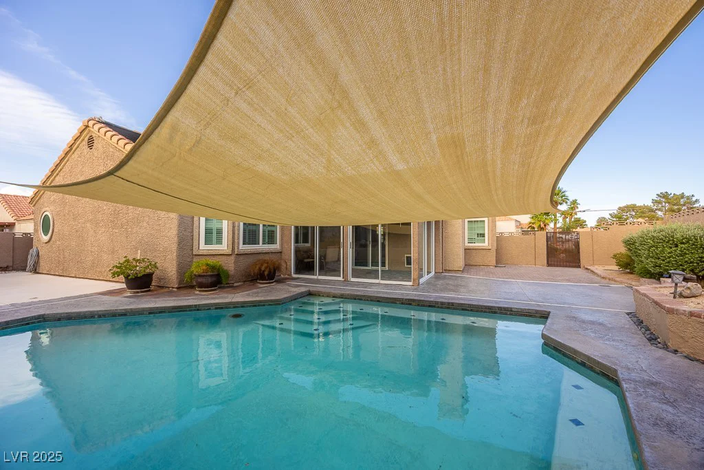 155 Fallon, Henderson, NV 89074