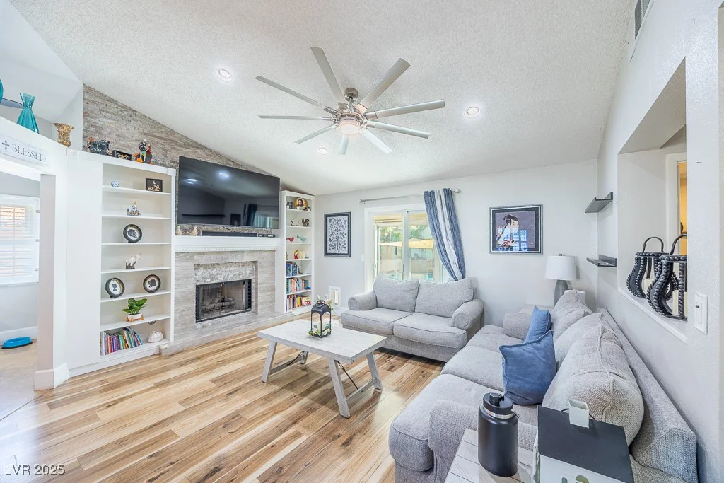 155 Fallon, Henderson, NV 89074