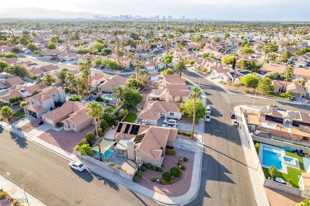 155 Fallon, Henderson, NV 89074