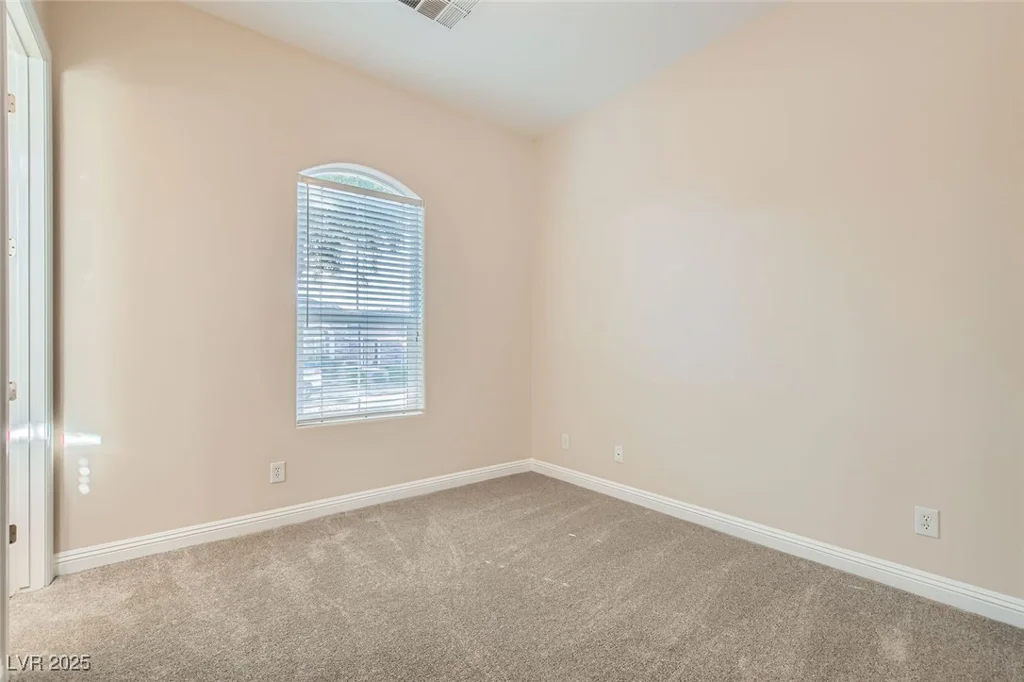 8305 Chapelle, Las Vegas, NV 89131