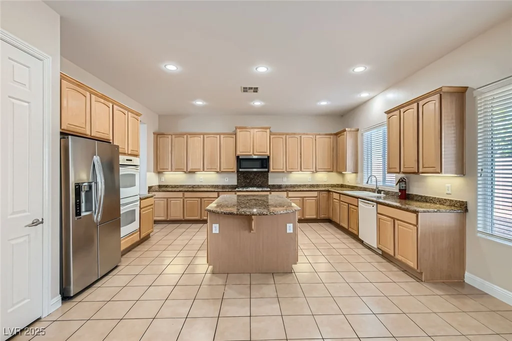 8305 Chapelle, Las Vegas, NV 89131