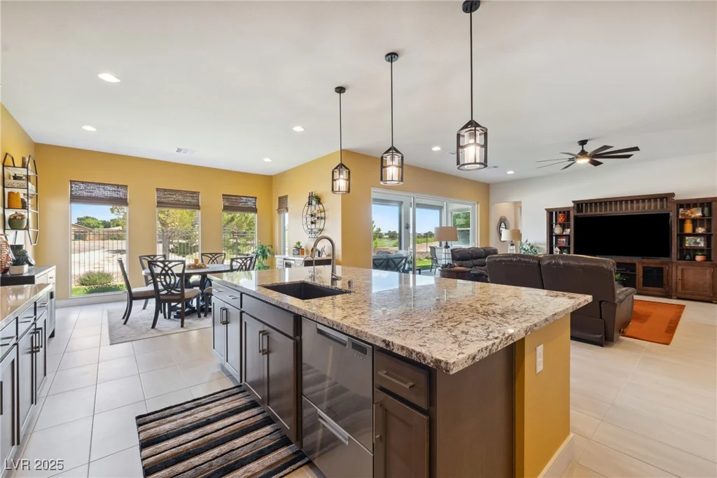5095 Long Leaf, Pahrump, NV 89061