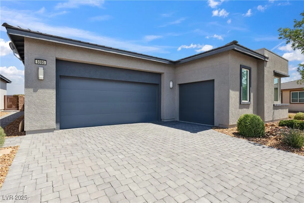 5095 Long Leaf, Pahrump, NV 89061