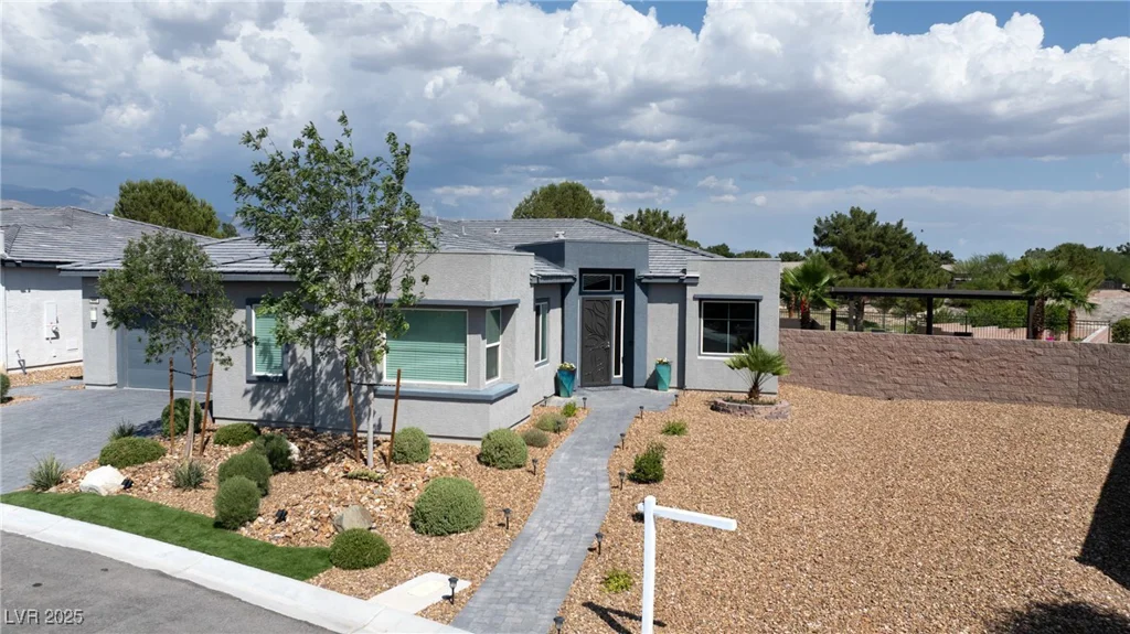 5095 Long Leaf, Pahrump, NV 89061