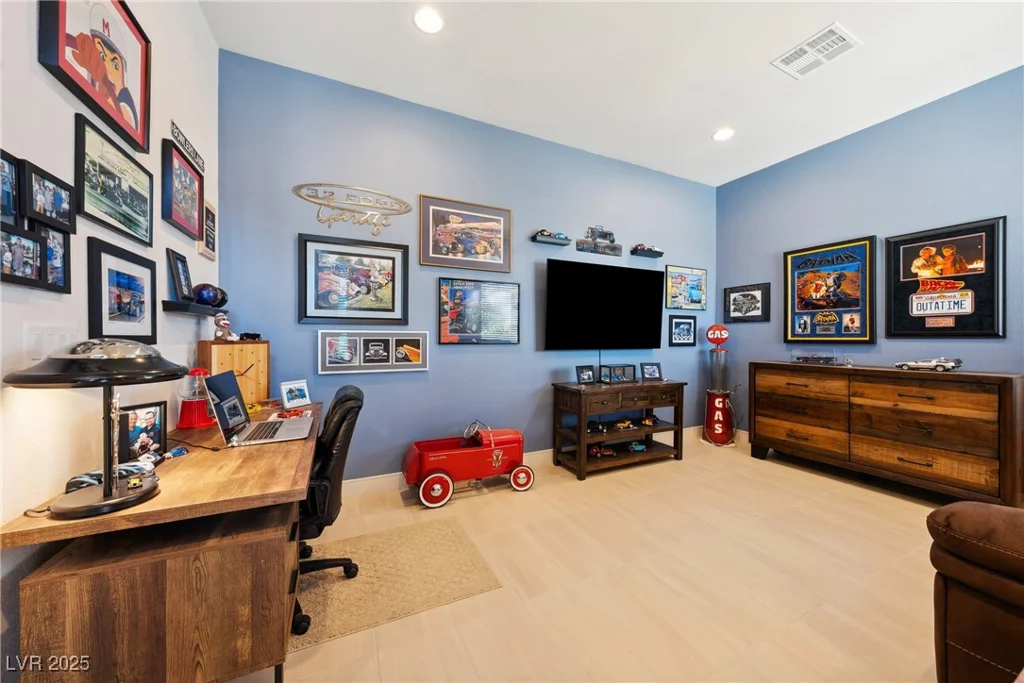 5095 Long Leaf, Pahrump, NV 89061