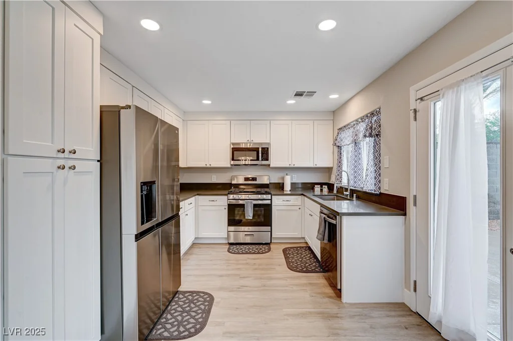 9328 Jumpin Juniper, Las Vegas, NV 89129