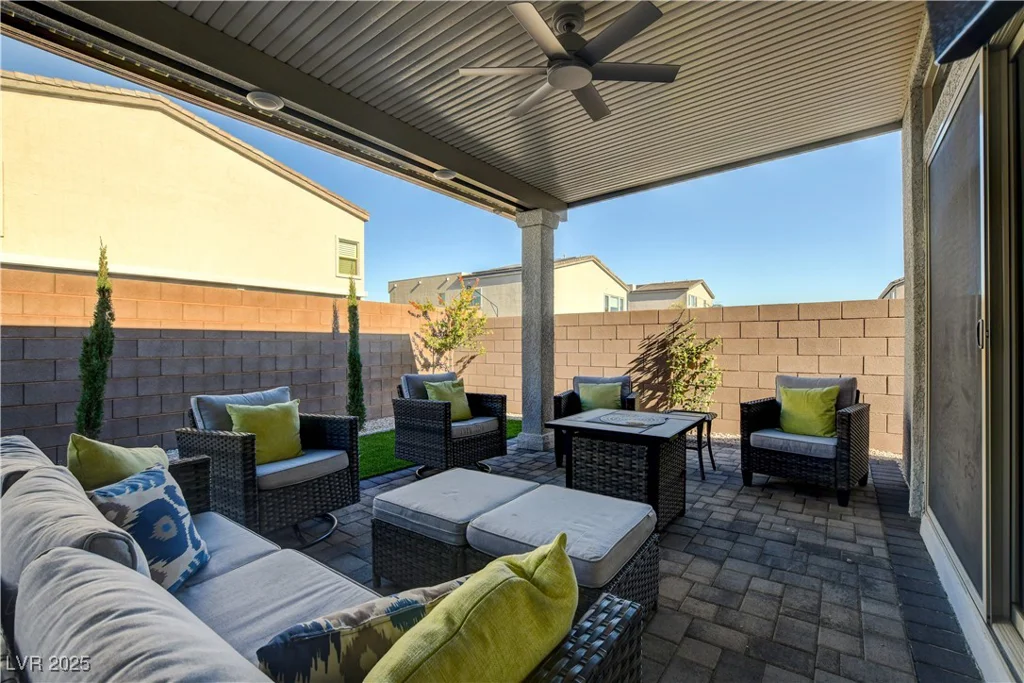 7208 Grace Estate, Las Vegas, NV 89113