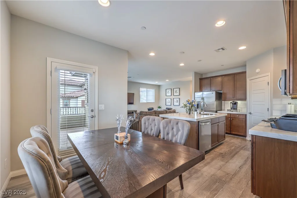 173 Petaluma Valley, Las Vegas, NV 89138