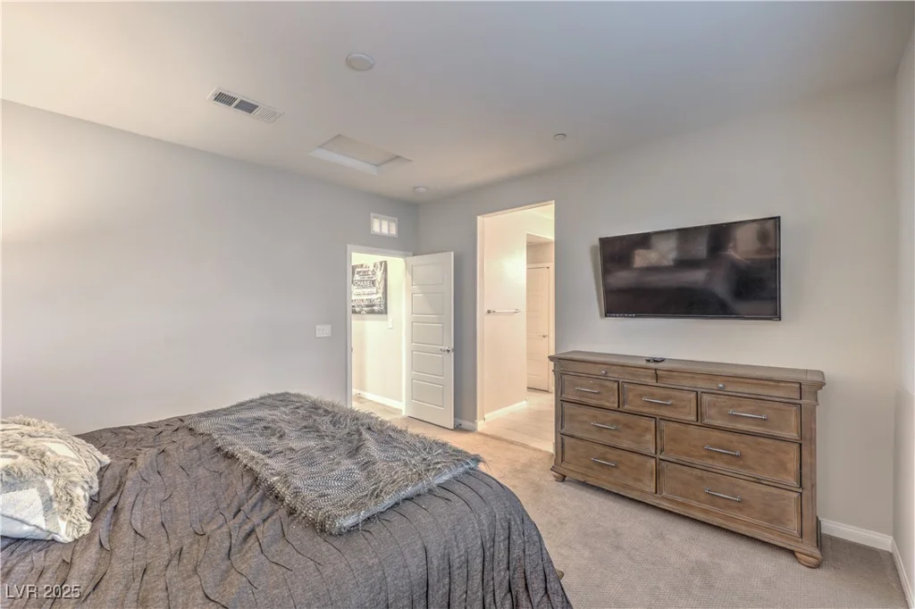 173 Petaluma Valley, Las Vegas, NV 89138