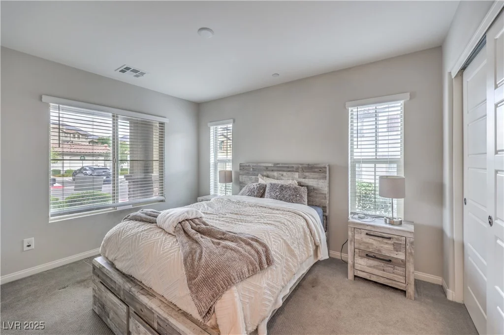 173 Petaluma Valley, Las Vegas, NV 89138