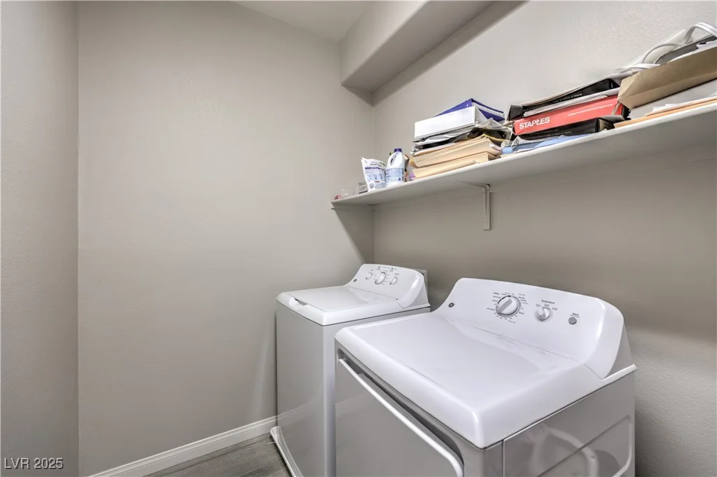173 Petaluma Valley, Las Vegas, NV 89138