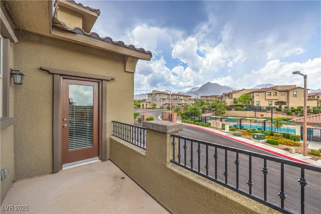 173 Petaluma Valley, Las Vegas, NV 89138