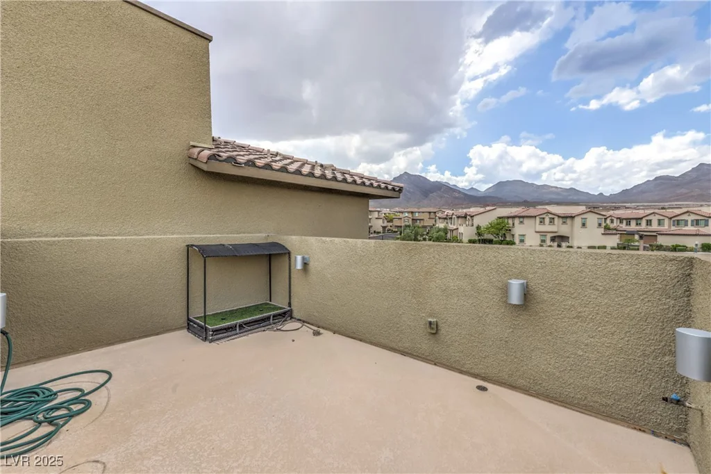 173 Petaluma Valley, Las Vegas, NV 89138