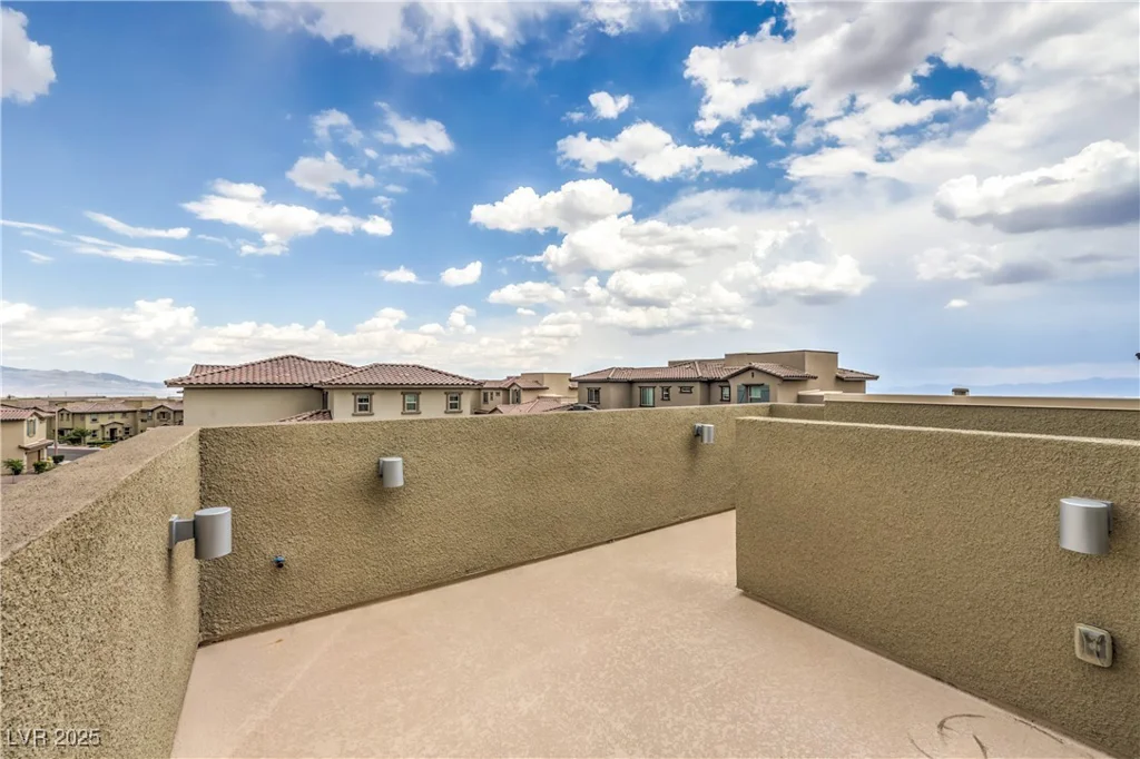 173 Petaluma Valley, Las Vegas, NV 89138