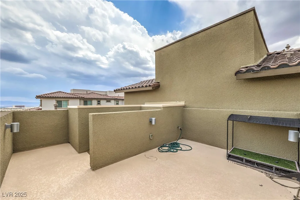 173 Petaluma Valley, Las Vegas, NV 89138