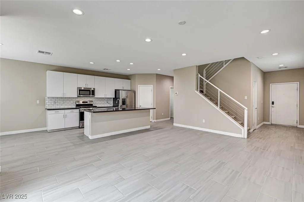 3760 Paseo De Paz, Las Vegas, NV 89115