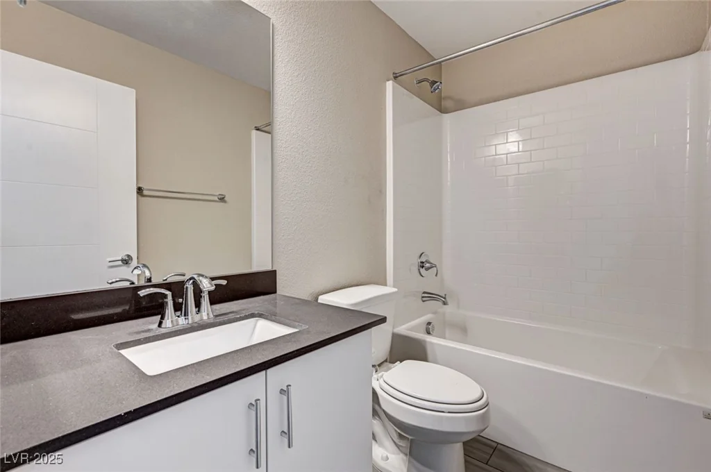3760 Paseo De Paz, Las Vegas, NV 89115