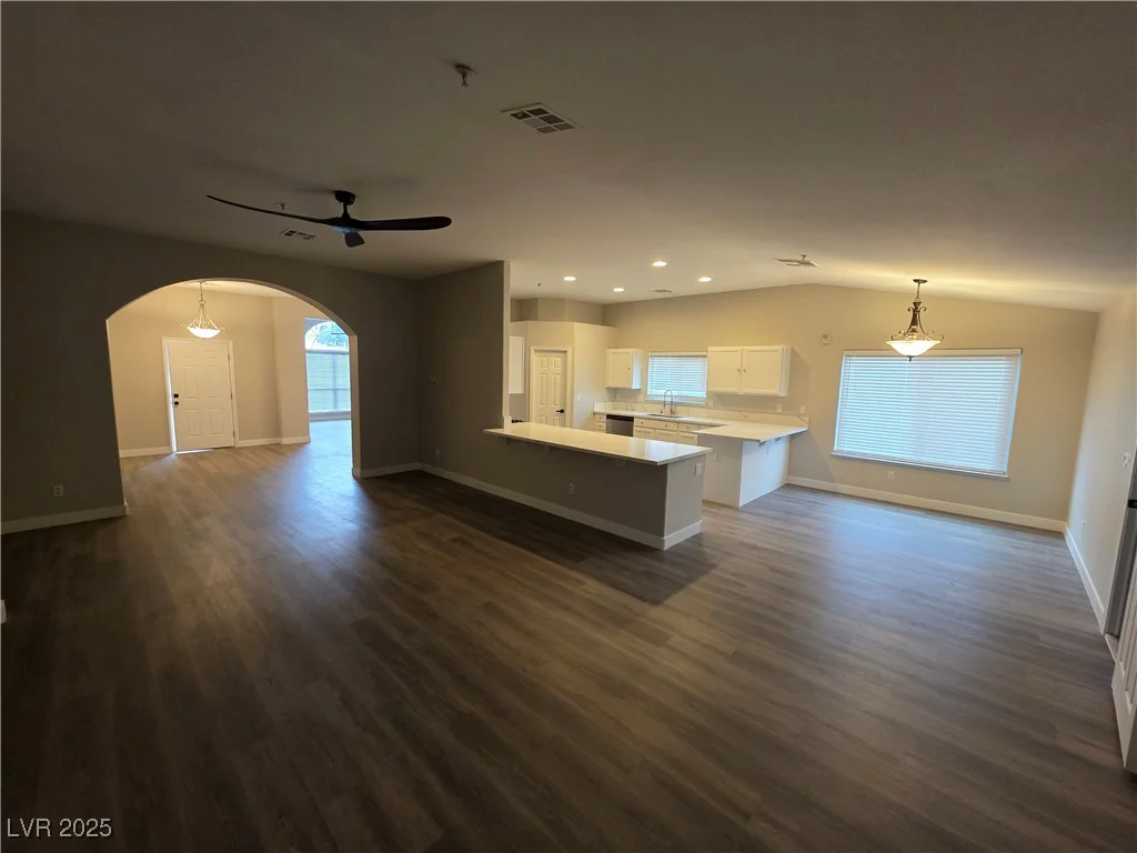 1345 Hollywood, Las Vegas, NV 89110