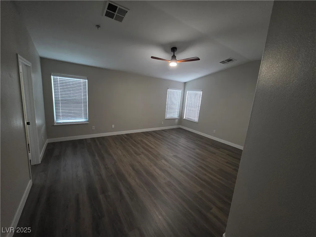 1345 Hollywood, Las Vegas, NV 89110