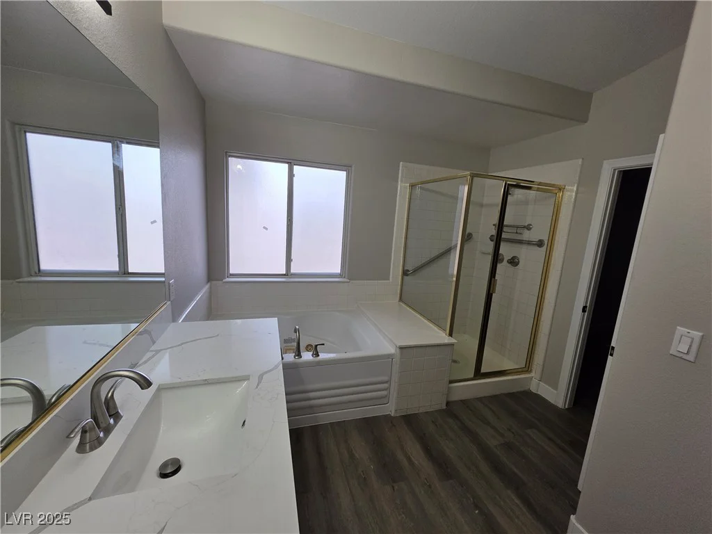 1345 Hollywood, Las Vegas, NV 89110