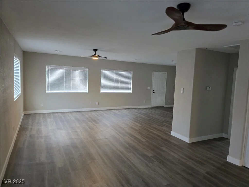 1345 Hollywood, Las Vegas, NV 89110