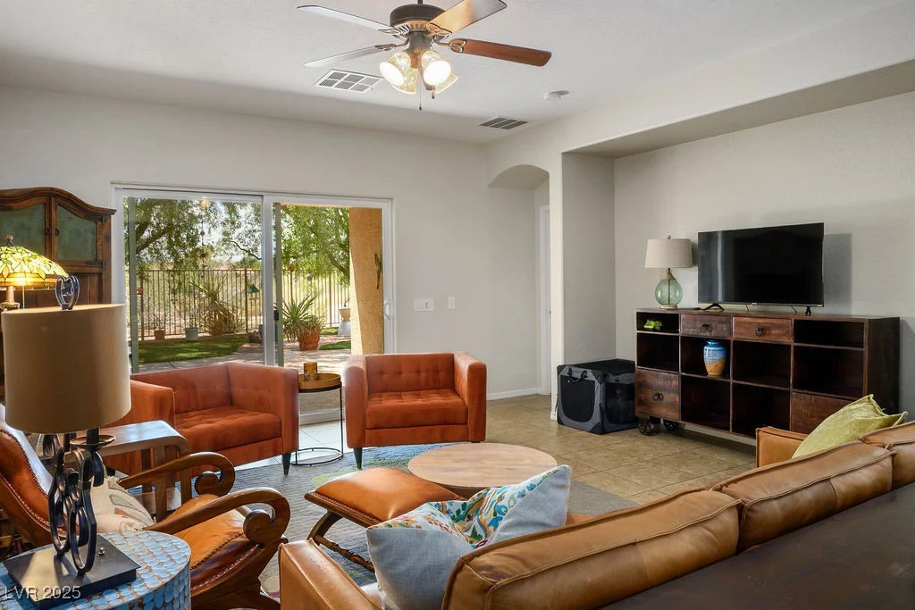 8873 Briar Bay, Las Vegas, NV 89131