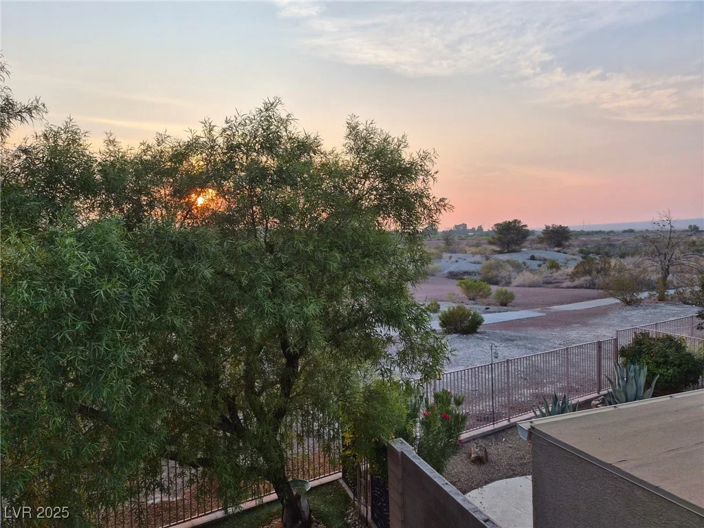 8873 Briar Bay, Las Vegas, NV 89131