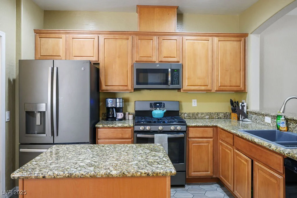 8873 Briar Bay, Las Vegas, NV 89131