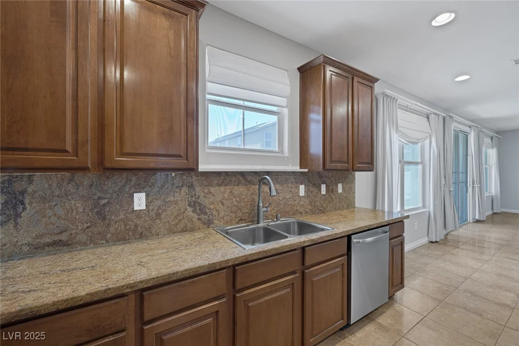 4225 Telstar, North Las Vegas, NV 89032