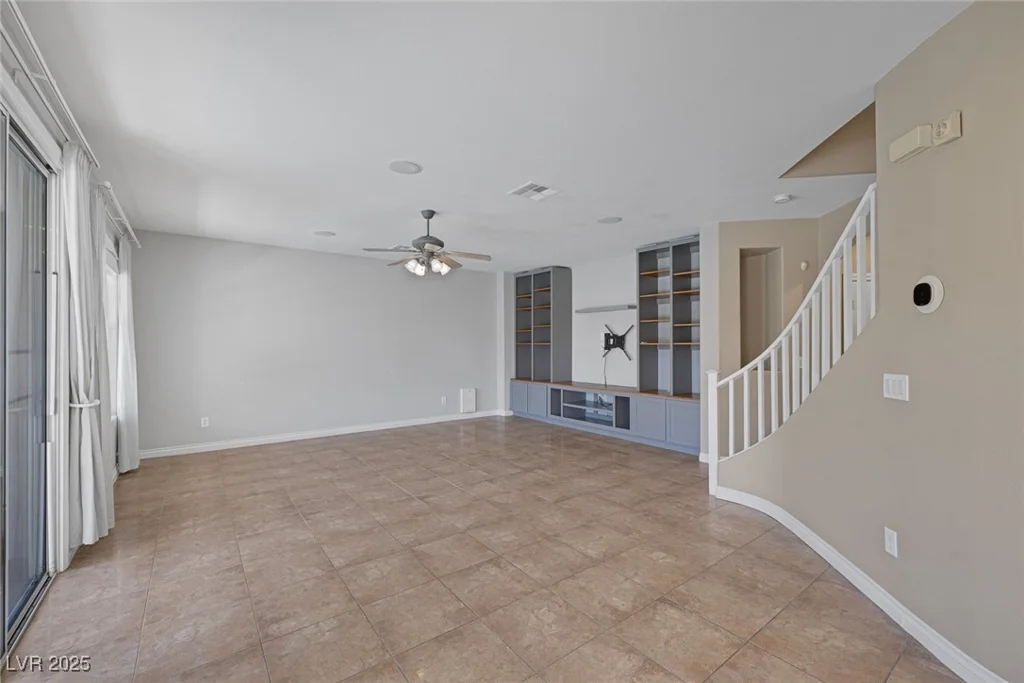 4225 Telstar, North Las Vegas, NV 89032