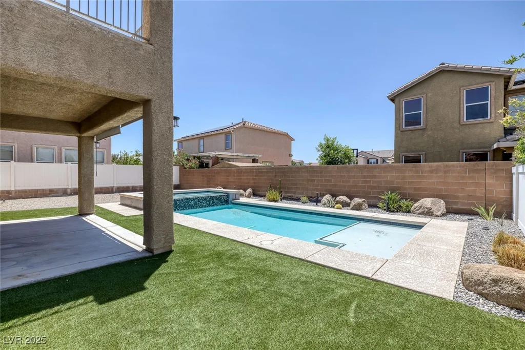 4225 Telstar, North Las Vegas, NV 89032