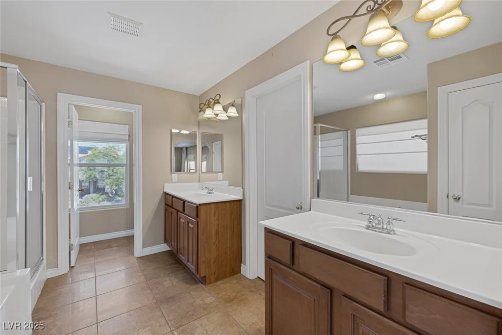 4225 Telstar, North Las Vegas, NV 89032