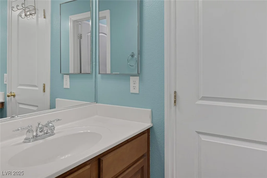 4225 Telstar, North Las Vegas, NV 89032
