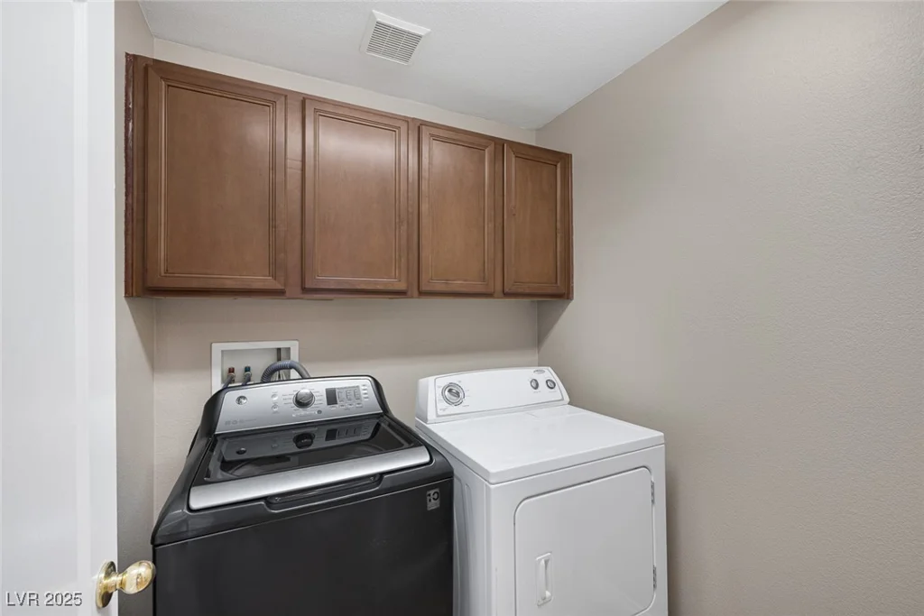 4225 Telstar, North Las Vegas, NV 89032