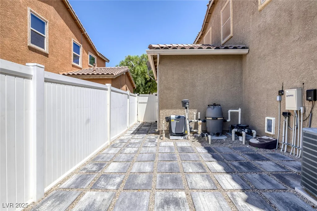 4225 Telstar, North Las Vegas, NV 89032
