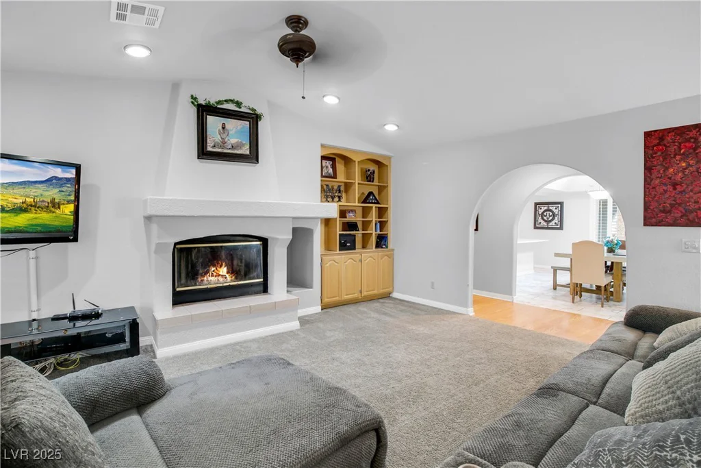 544 Fogg, Las Vegas, NV 89110