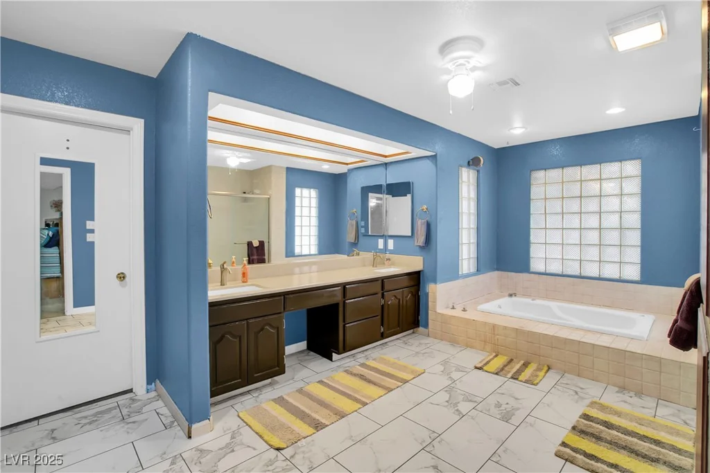 544 Fogg, Las Vegas, NV 89110