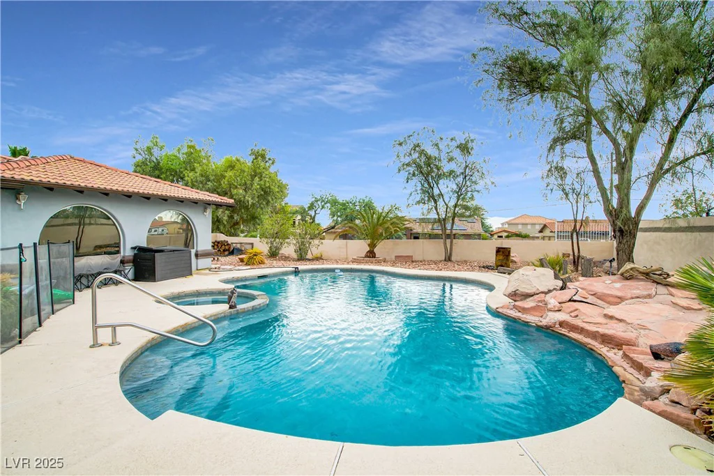 544 Fogg, Las Vegas, NV 89110